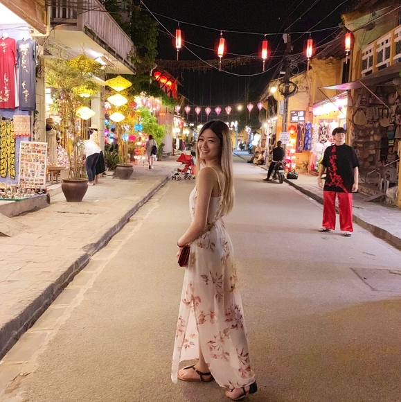 Meet me, your Posher! - Picture 5 of 6